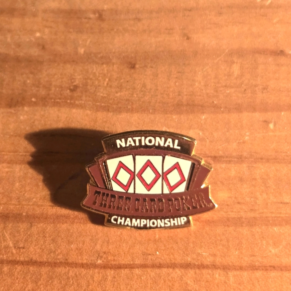 RARE NATIONAL THREE CARD POKER CHAMPIONSHIP TOURNAMENT PIN LAS VEGAS